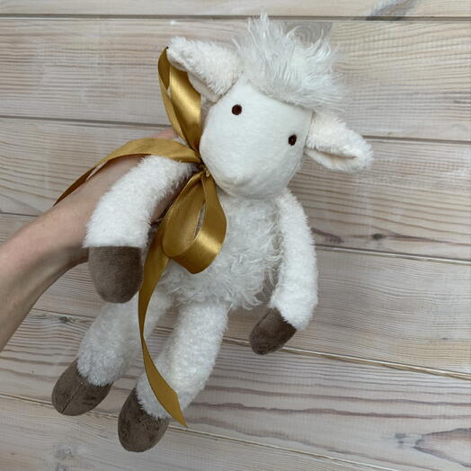 Игрушка ручной работы «овечка»