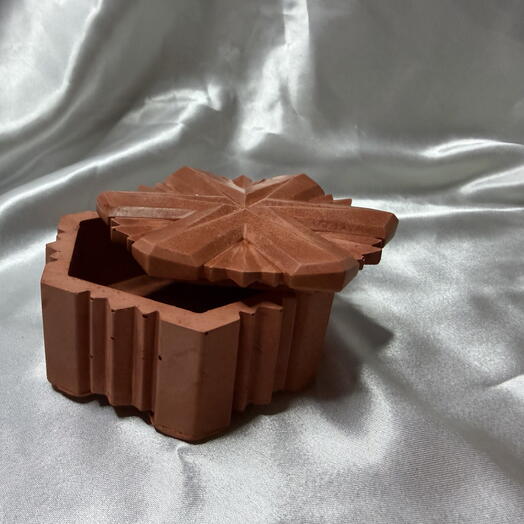 Шкатулка для украшений