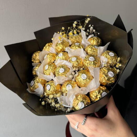 Букет из конфет "Ferrero Roche"