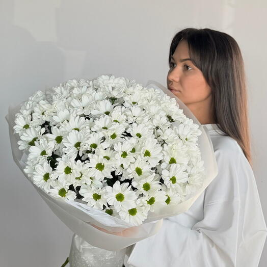 Букет из 15 ромашковых хризантем