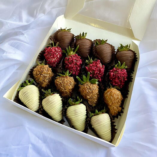 Клубника в шоколаде 16 шт