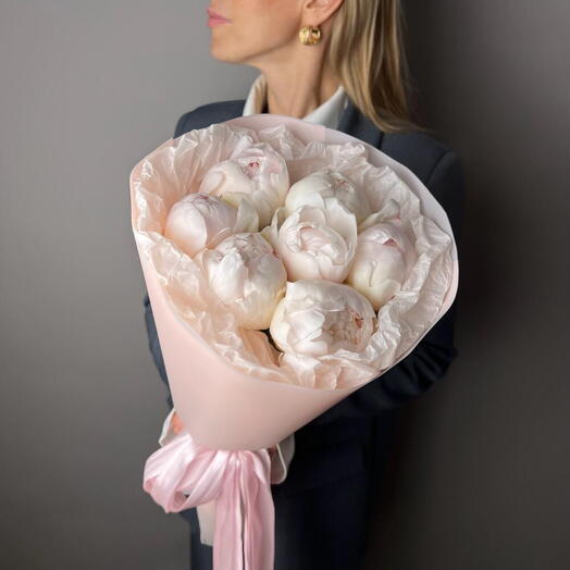 Белые Пионы 7 шт