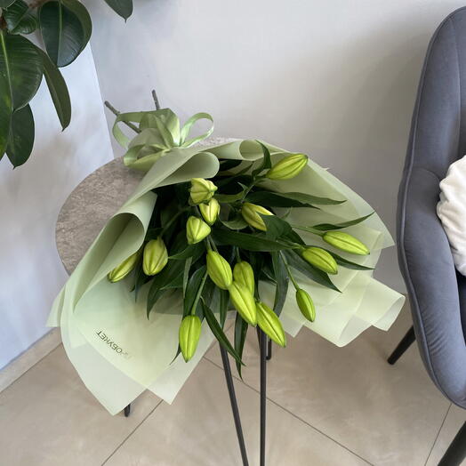 3 Лилии в оформлении 💚💚💚