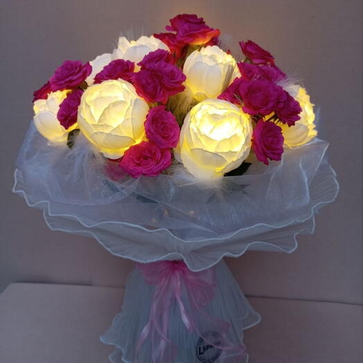 Combo bouquet MAGIC real Roses and glowing peonies