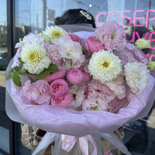 Букет нежность эустомы