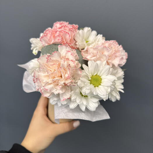 Милый сиаканчик-комплимент FlowaLova, диантус, ромашка