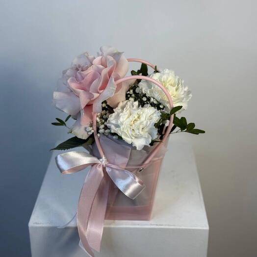 Сумочка комплемент с французской розой