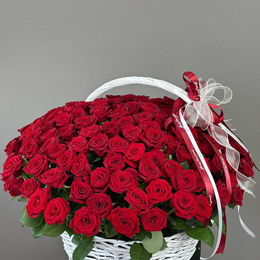 Корзина из 151 розы (большая)