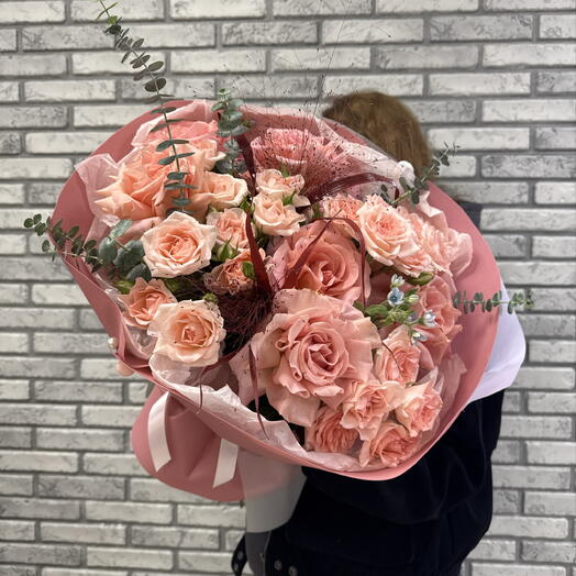 Букет из роз розовый