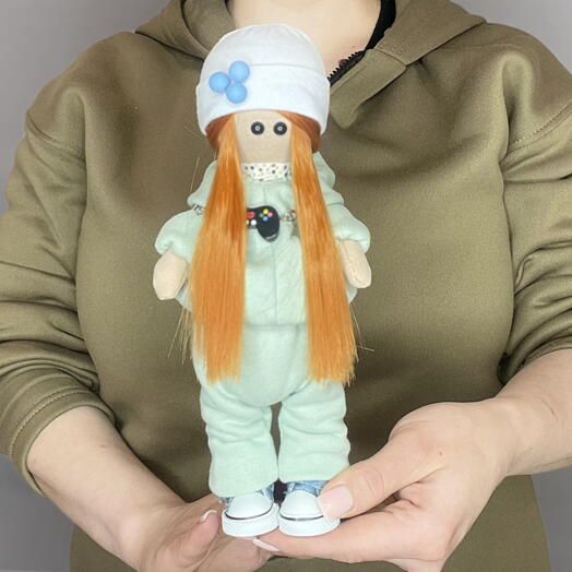 Кукла ручной работы  4