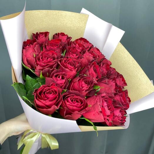 Bouquet of 25 red roses