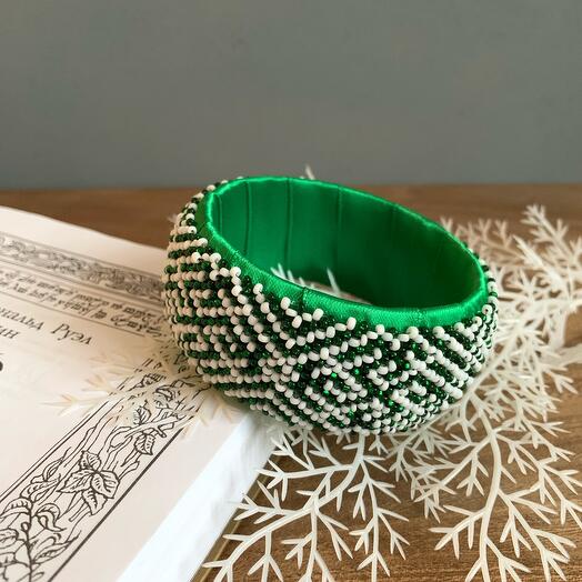 Beaded bracelet "Summer heat"