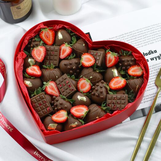 Клубника в шоколаде "Choco Love"