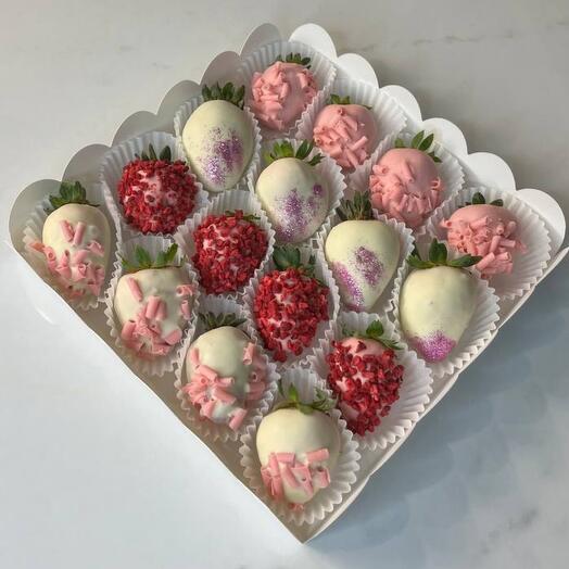 Клубника в шоколаде,16 штук