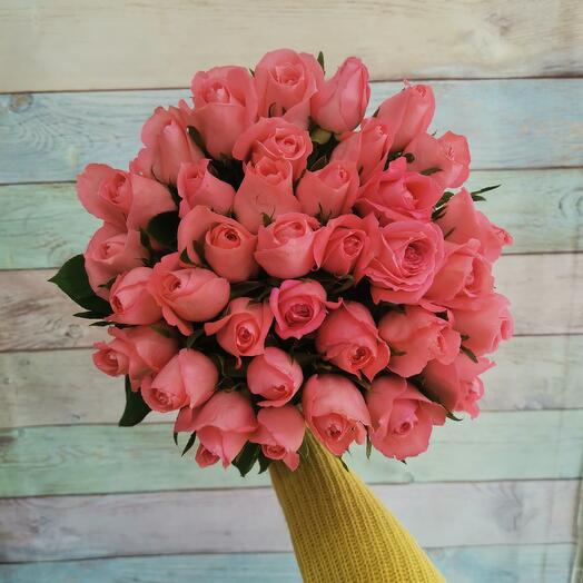 35 роз кения Анна Карина