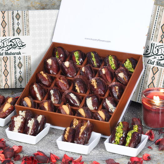 Eid Stuffed Dates By Sweecho 25 Pcs Green