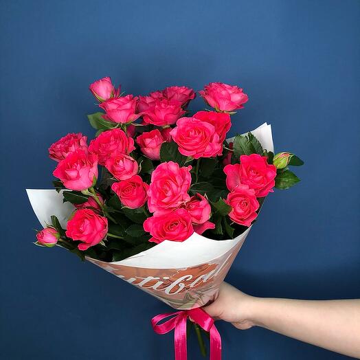 Mono bouquet of bush roses by Bella Linda Cerise