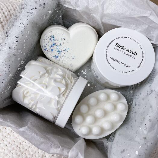 Набор косметики ручной работы