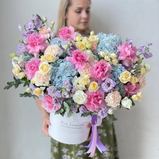 Яркая акварель 🌸 Композиция с розами