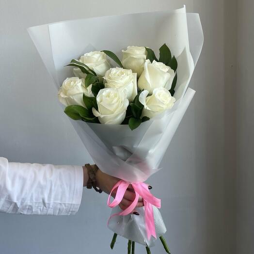 7 белых роз🤍