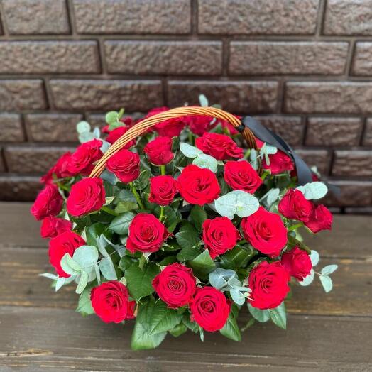 Любим и скорбим