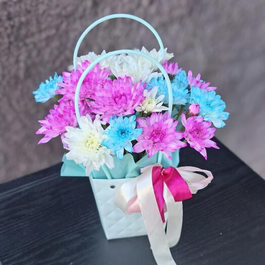 Handbag with rainbow chrysanthemum