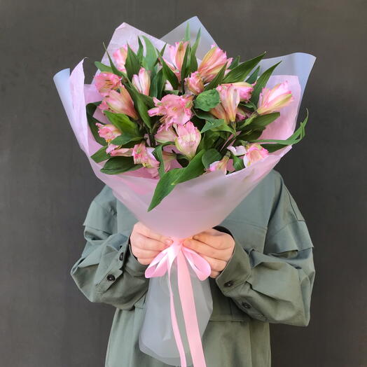 Delicate bouquet with alstroemeria