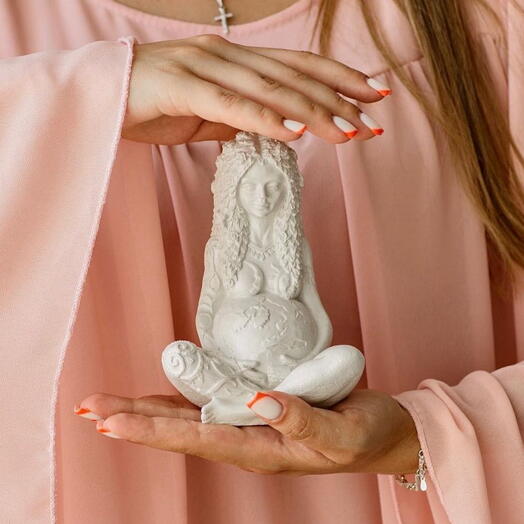 Deusa da Terra Gaia Branca