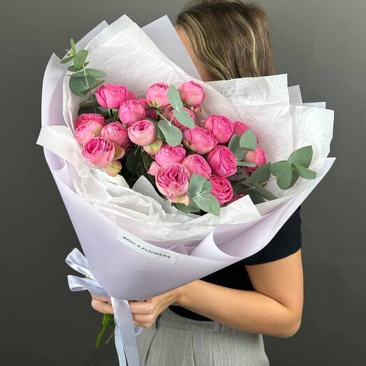 Букет из 5 кустовых роз - Жизель