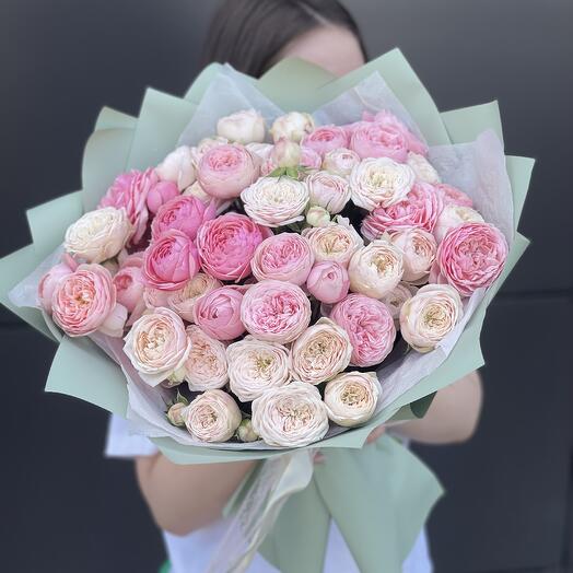 Bushy peony-shaped roses 15 pcs