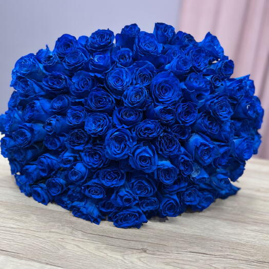 100 Blue Roses
