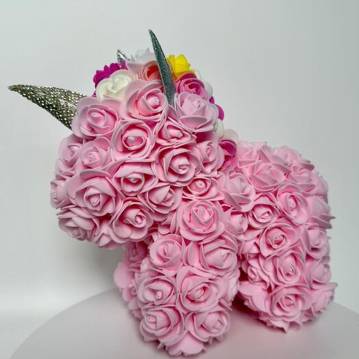 Единорог из роз "Rose Magic" из фоамирана розовый