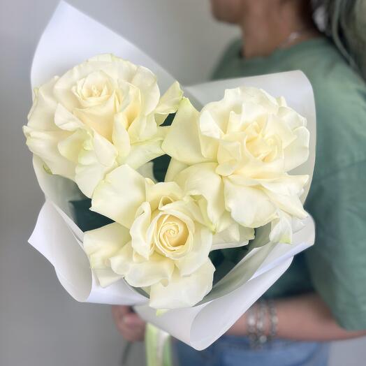 Белые французские розы, букет из 3 французских роз