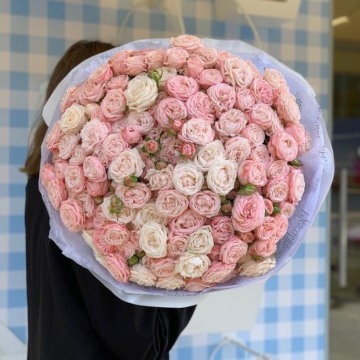 Хит🌸 нежный букет из пионовидных кустовых роз