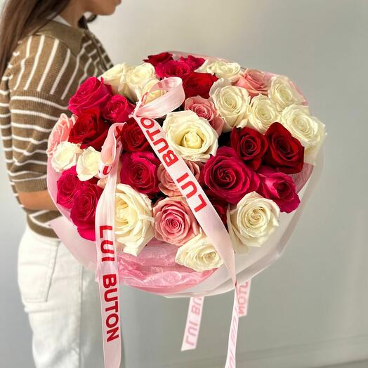 Букет "31 ярких роз микс"