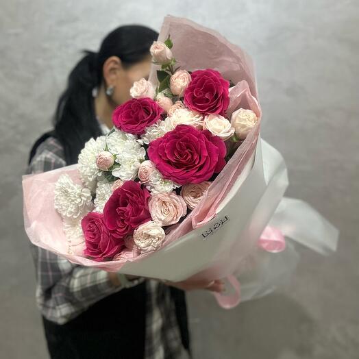 Ramo de rosas Rosadas y peonías