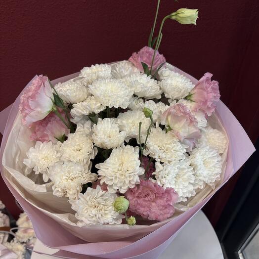 Букет из хризантем