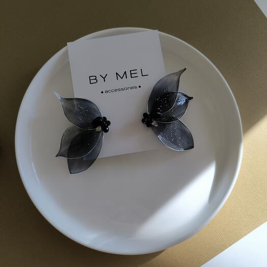 Серьги "Glamour" из черной витрали, праздничные серьги, акцентные серьги