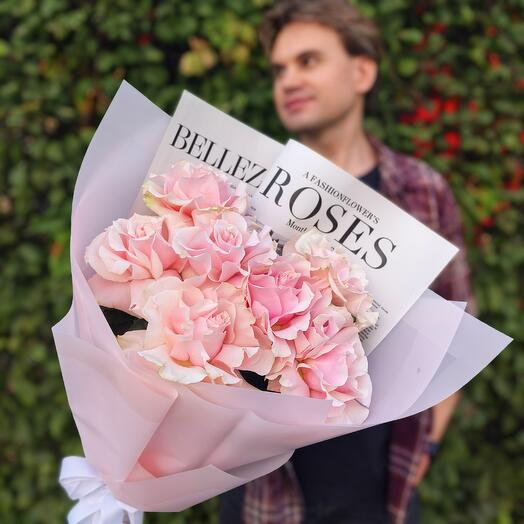 Французская нежно-розовая Роза в оформлении, 7 шт