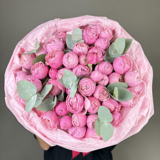 Пионовидные кустовые розы с эвкалиптом 💖