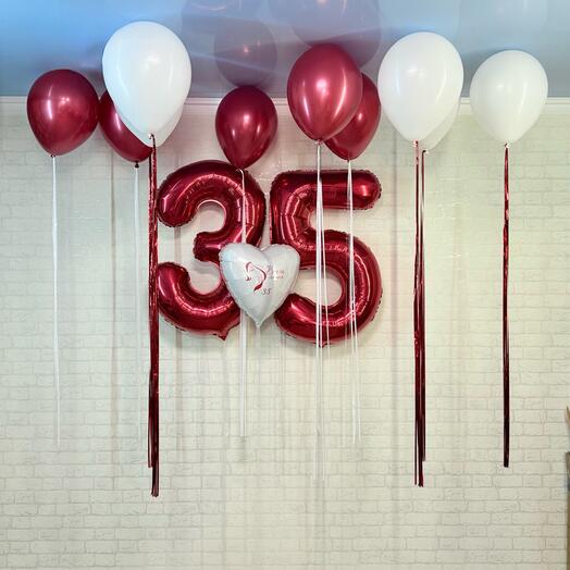 Шары женские с цифрами 35