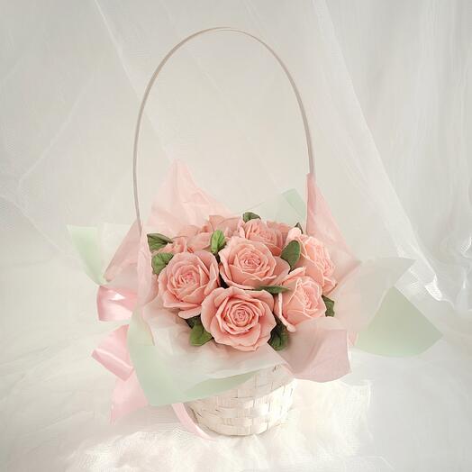 Букет в корзинке подарок  девушке, сестре, подруге, коллеге, любимой