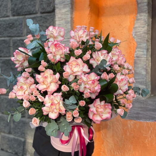 Цветы в коробке