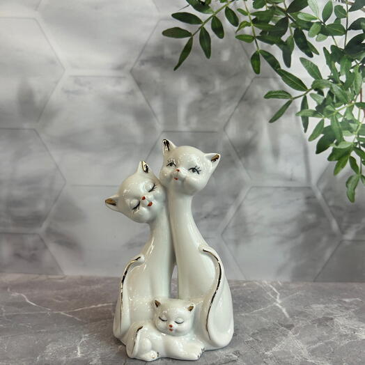 Семья кошек