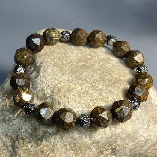 Браслет из натурального бронзита