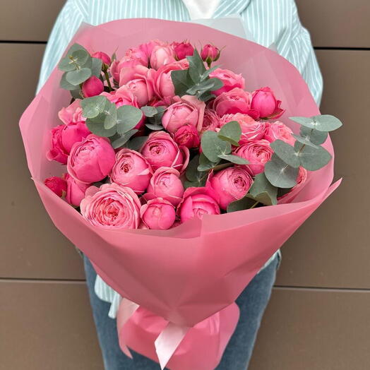 Букет из кустовой розы сорт Сильва