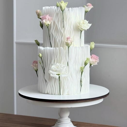 Свадебный торт с вафельной бумагой 2 яруса