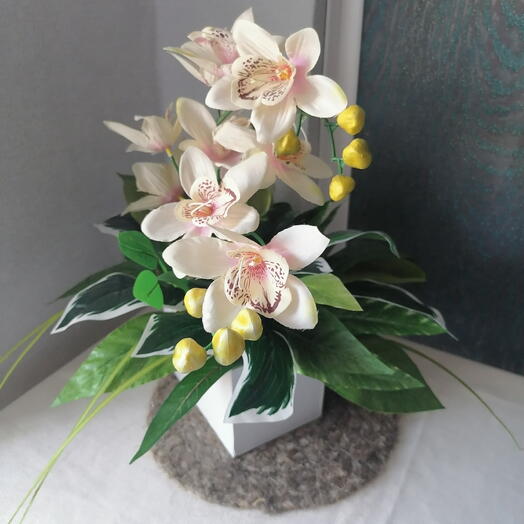 Орхидея искусственная