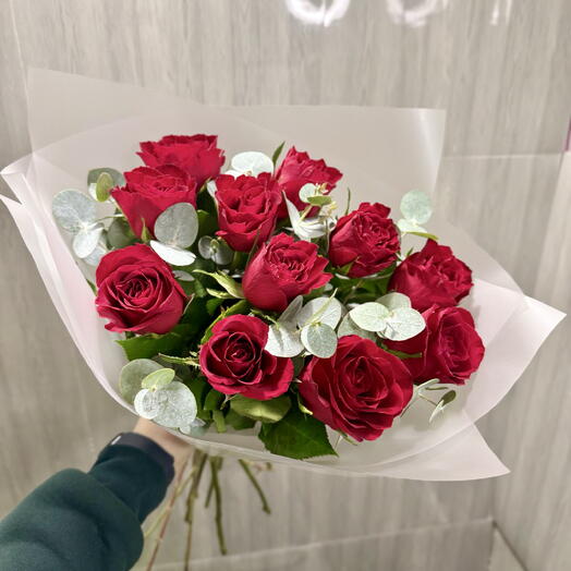 Букет из красных роз