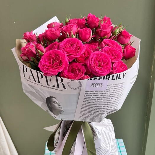 Raspberry spray roses